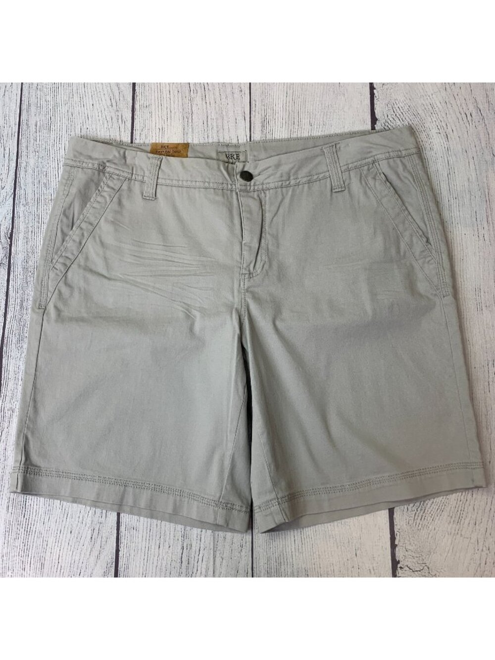 BKE Payton Curvy Fit Shorts sz 31 Mid Rise Gray New with Flaw